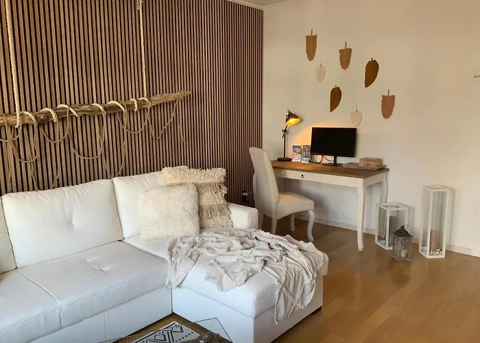 Wunderschoene Altbauwohnung In Toplage