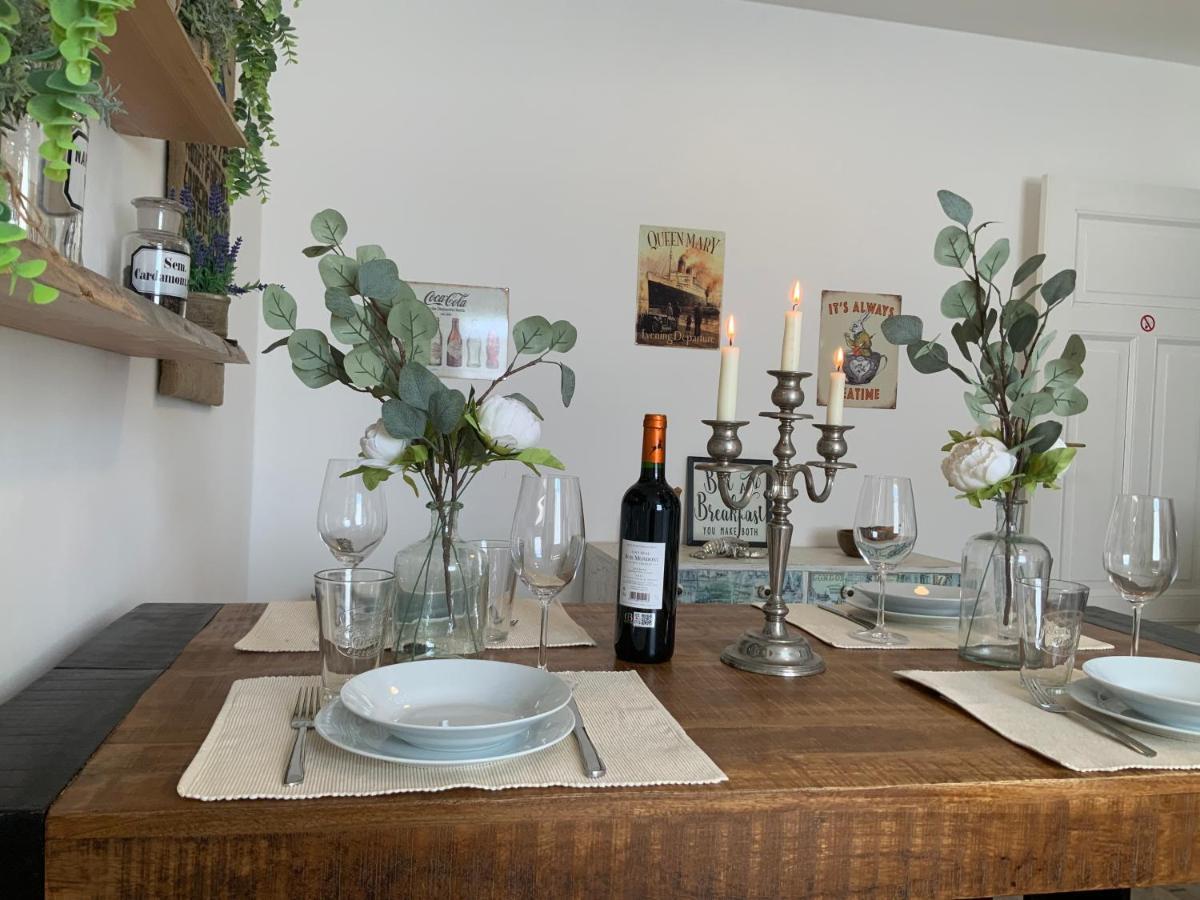 Appartement Wunderschoene Altbauwohnung In Toplage Biederitz