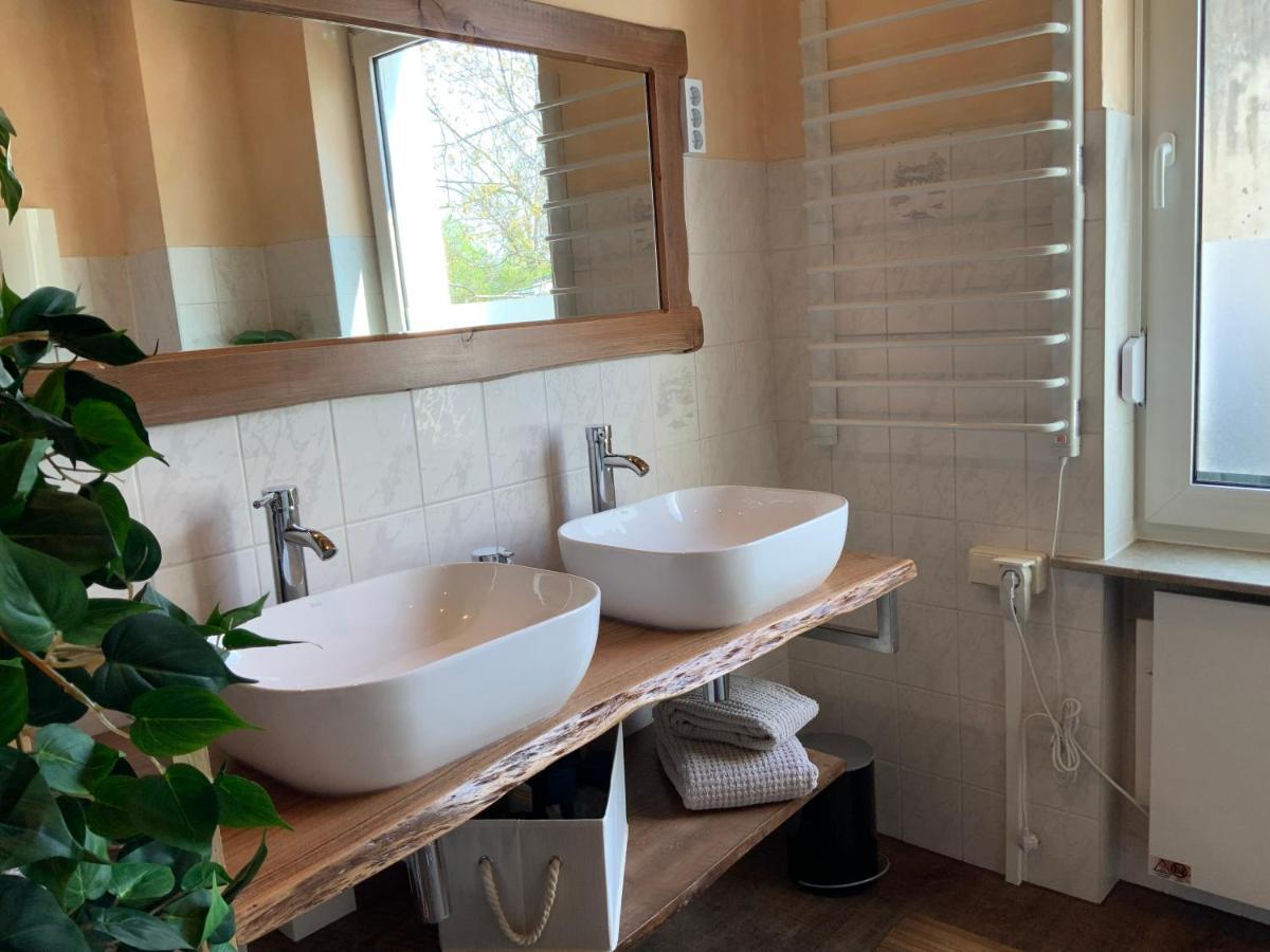 Wunderschoene Altbauwohnung In Toplage * Biederitz